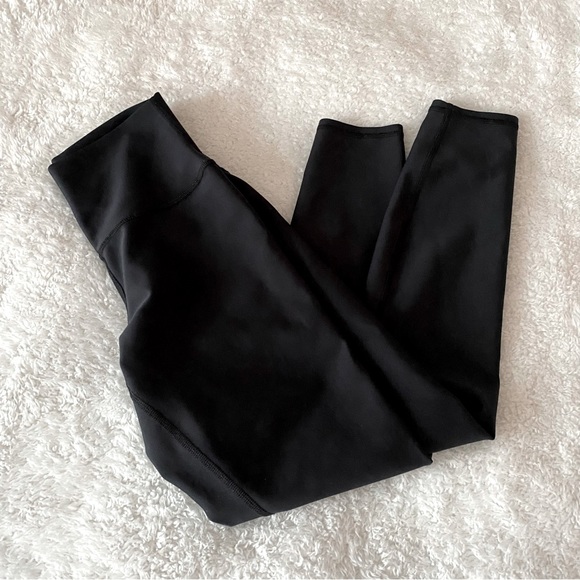 ALO Yoga Pants - Alo Yoga black leggings